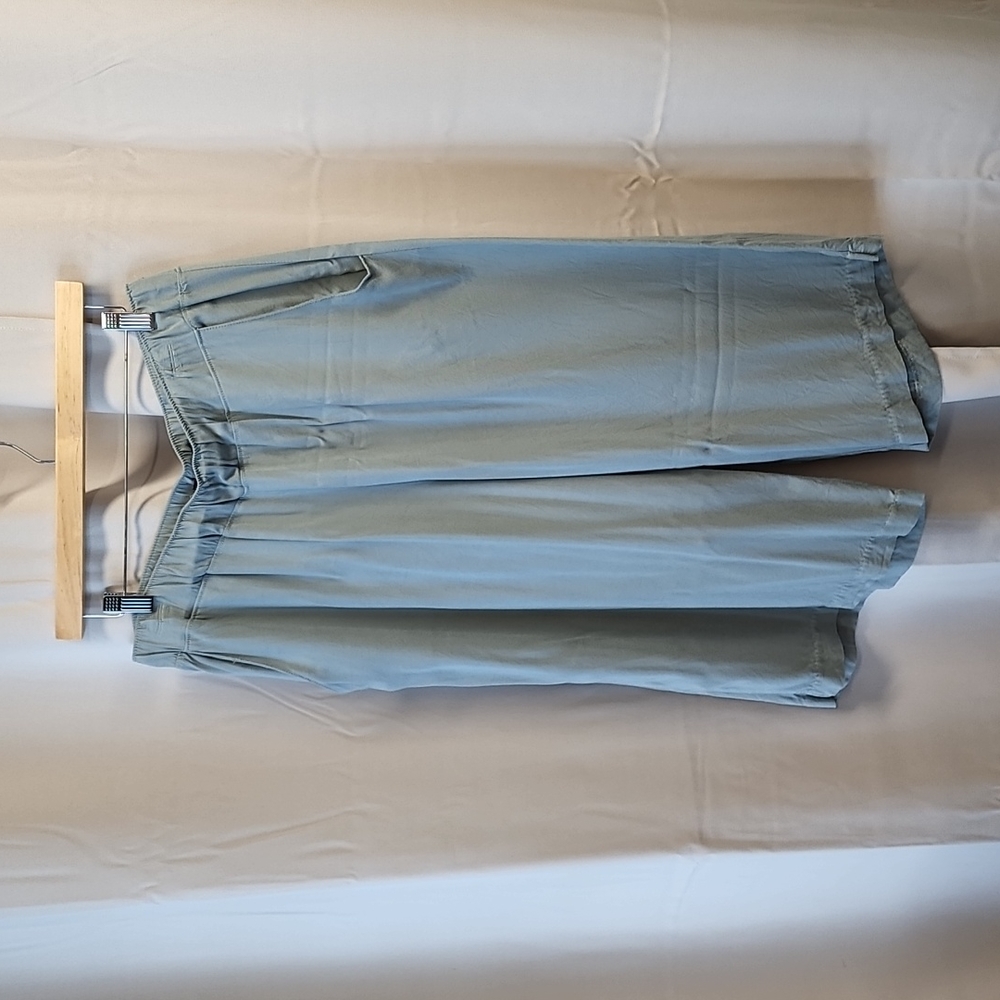 Sound style wide leg capris